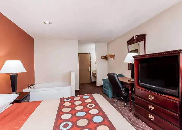 Super 8 By Wyndham Hotel 2*