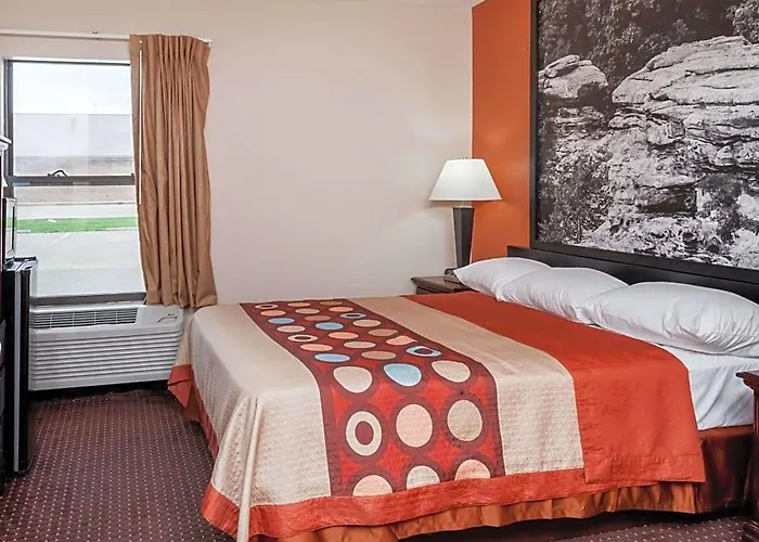 Hotel Super 8 By Wyndham Harrisburg
